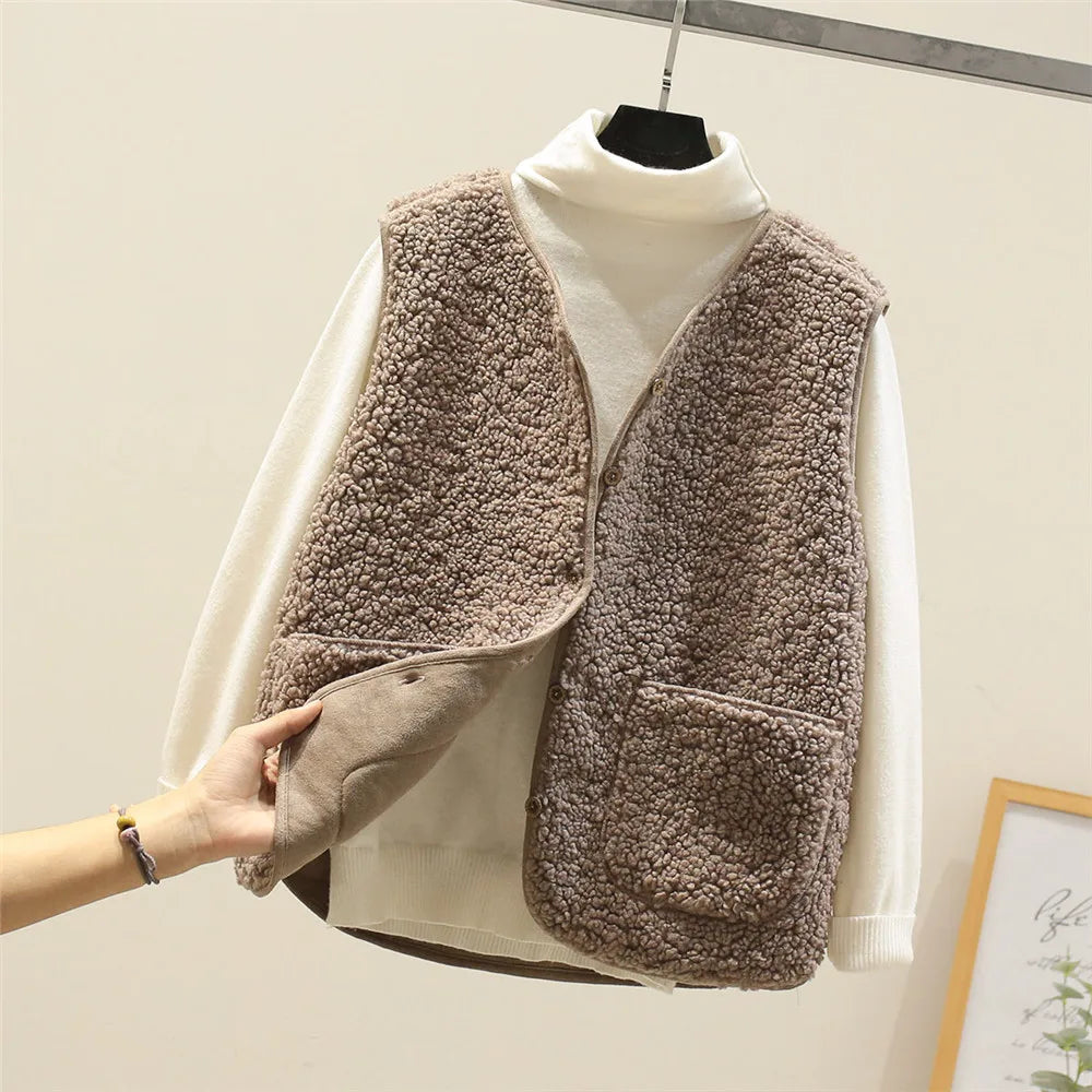 Layla - Versatile Chic Wool Vest